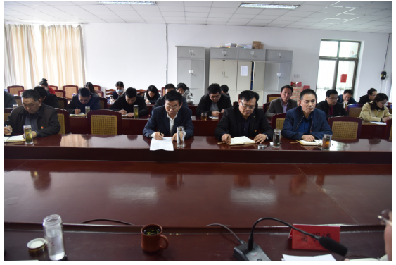 公司機關召開傳達學習肥城“兩會”精神專題會議