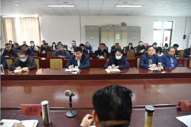 公司召開新黨員入黨宣誓儀式、黨員發(fā)展對(duì)象、入黨積極分子“雙推”會(huì)議